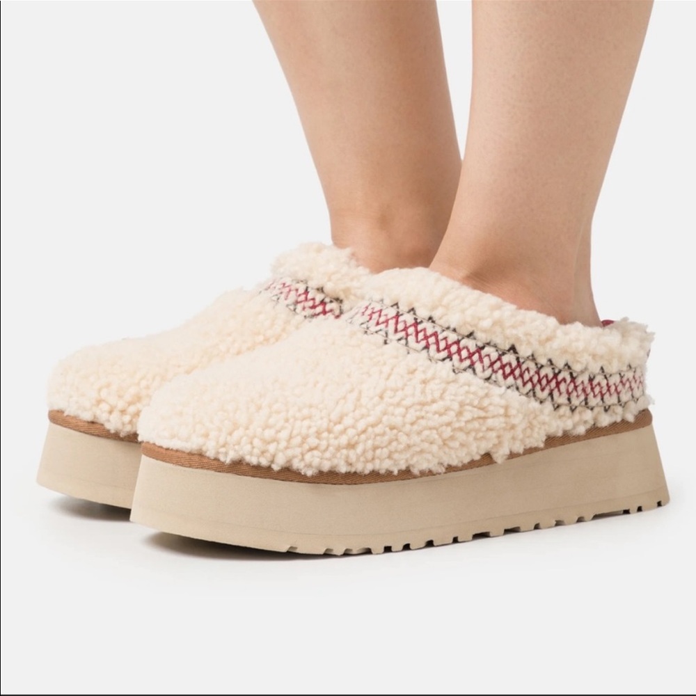 New Platform Ugg Slipper Heritage Braid- Cream